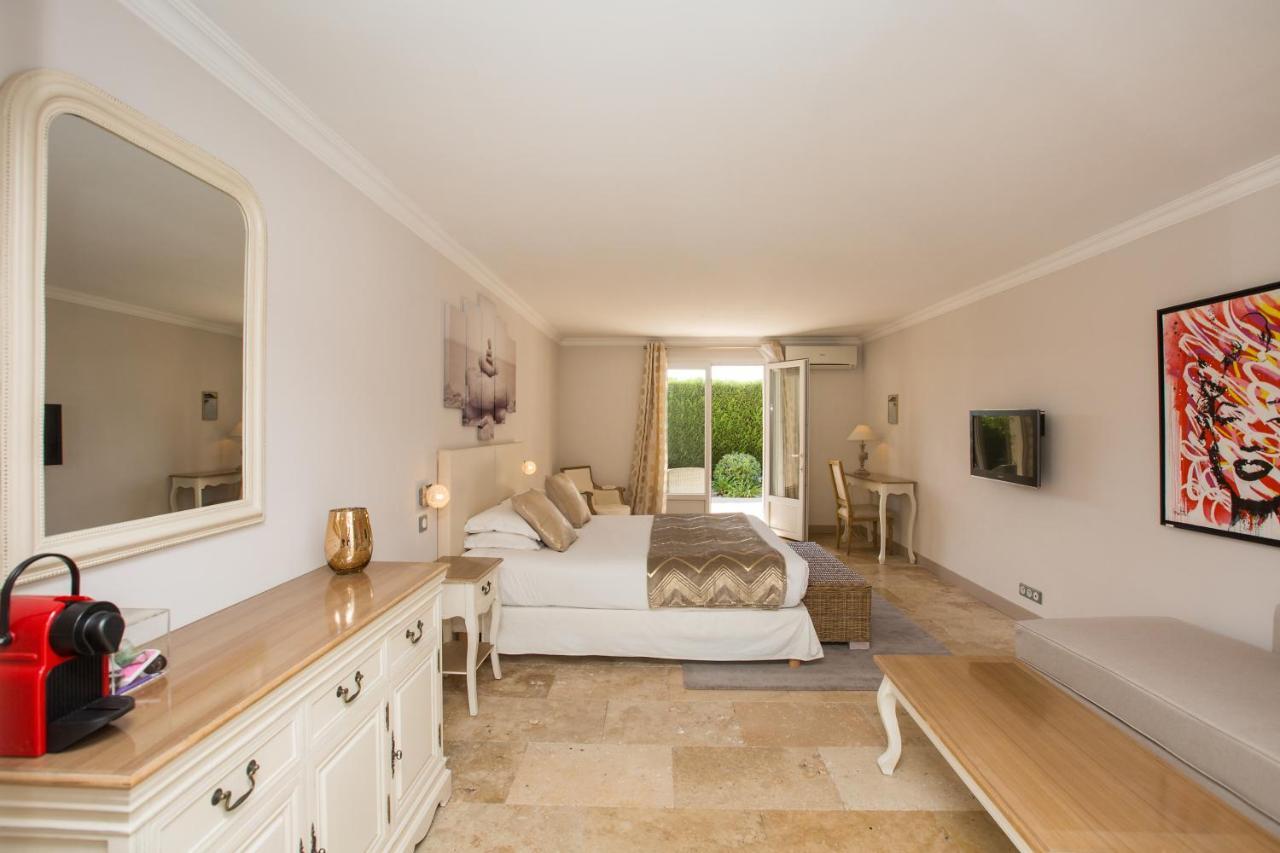 Villa Stephanie Мужен Екстериор снимка