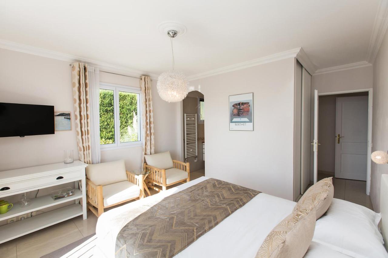 Villa Stephanie Мужен Екстериор снимка