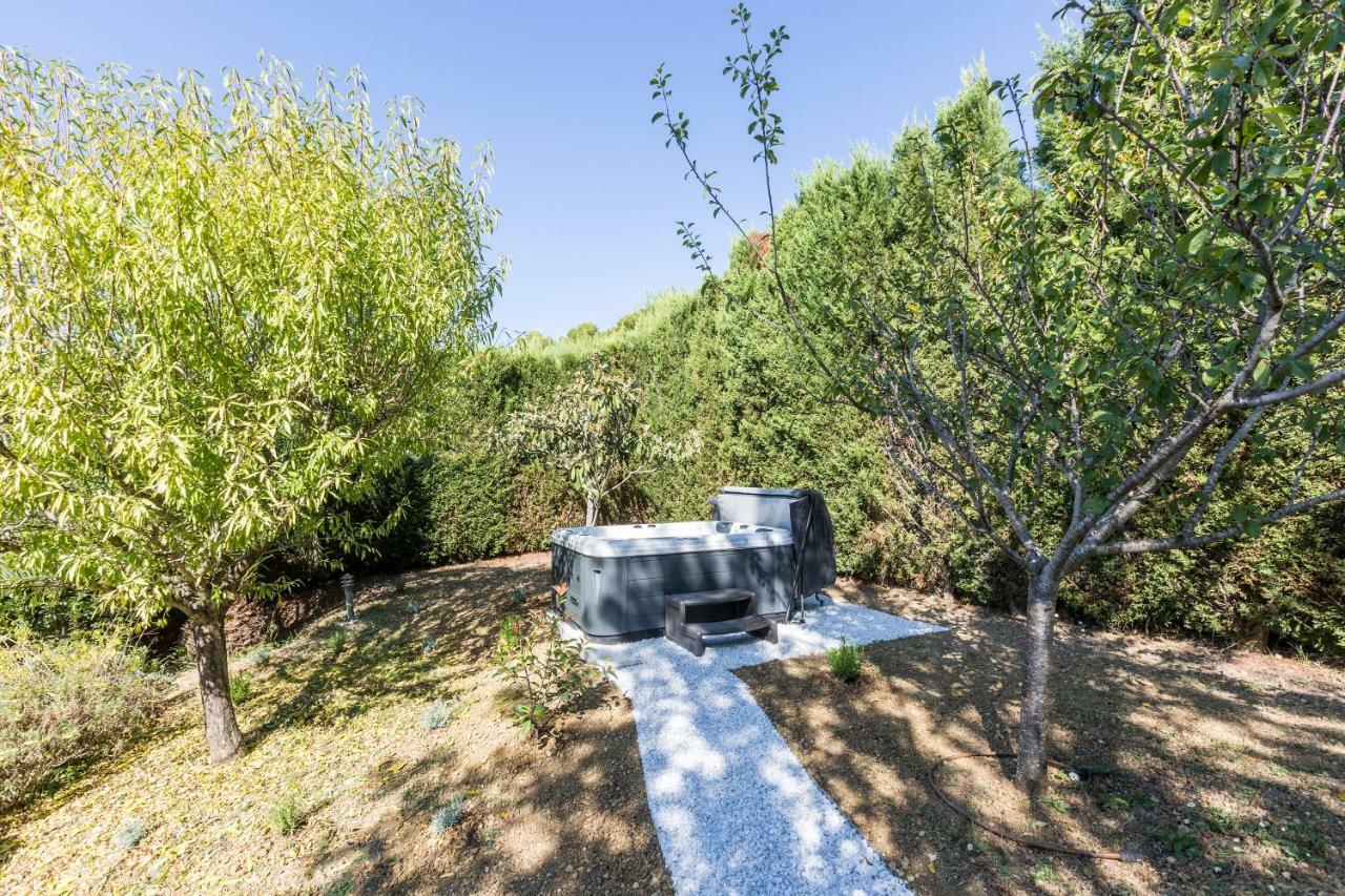 Villa Stephanie Мужен Екстериор снимка
